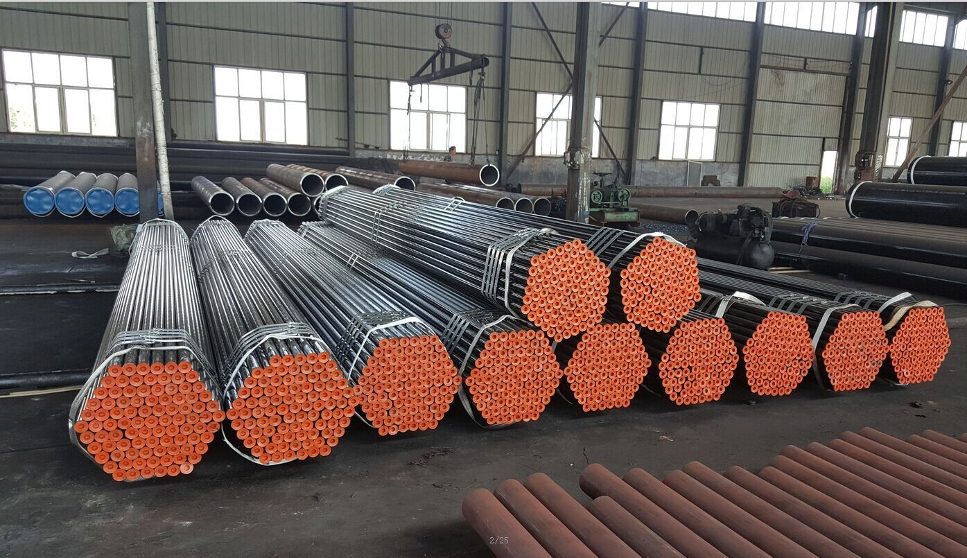 ASTM A106 Gr B Seamless Pipe / ASME S 106 Grade B Seamless Black Steel Pipe