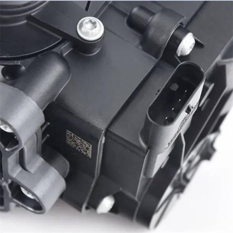 BMW X3 Thermostat Assembly For BMW X3 220i 320i 420i 520i 740Li 2014-2016 And Performance
