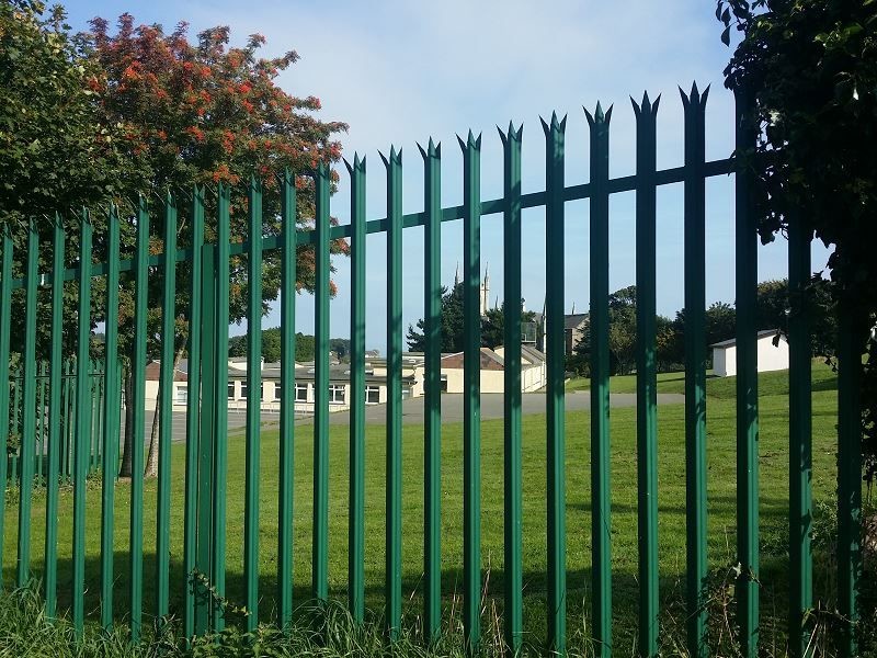ODM Corrosion Resistant Galvanised Palisade Fencing , 1.8m Sports Ground Fencing