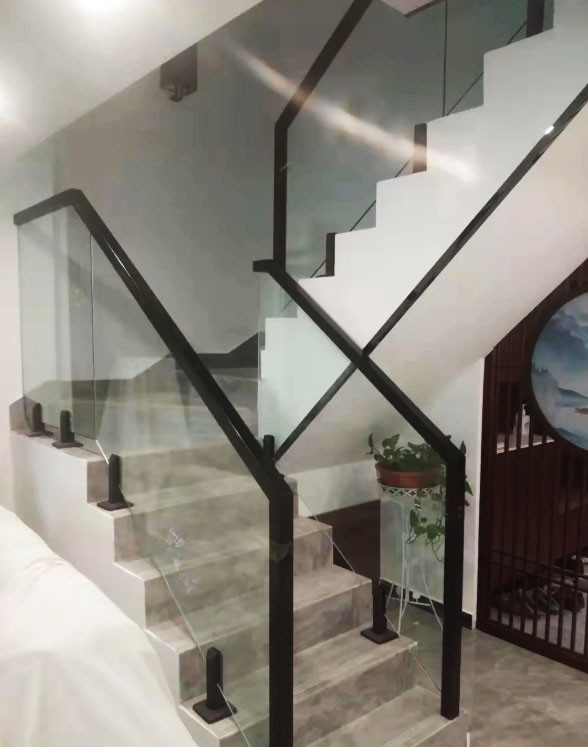Contemporary Stair Hand Railings With Laminated Or Single Tempered Glass