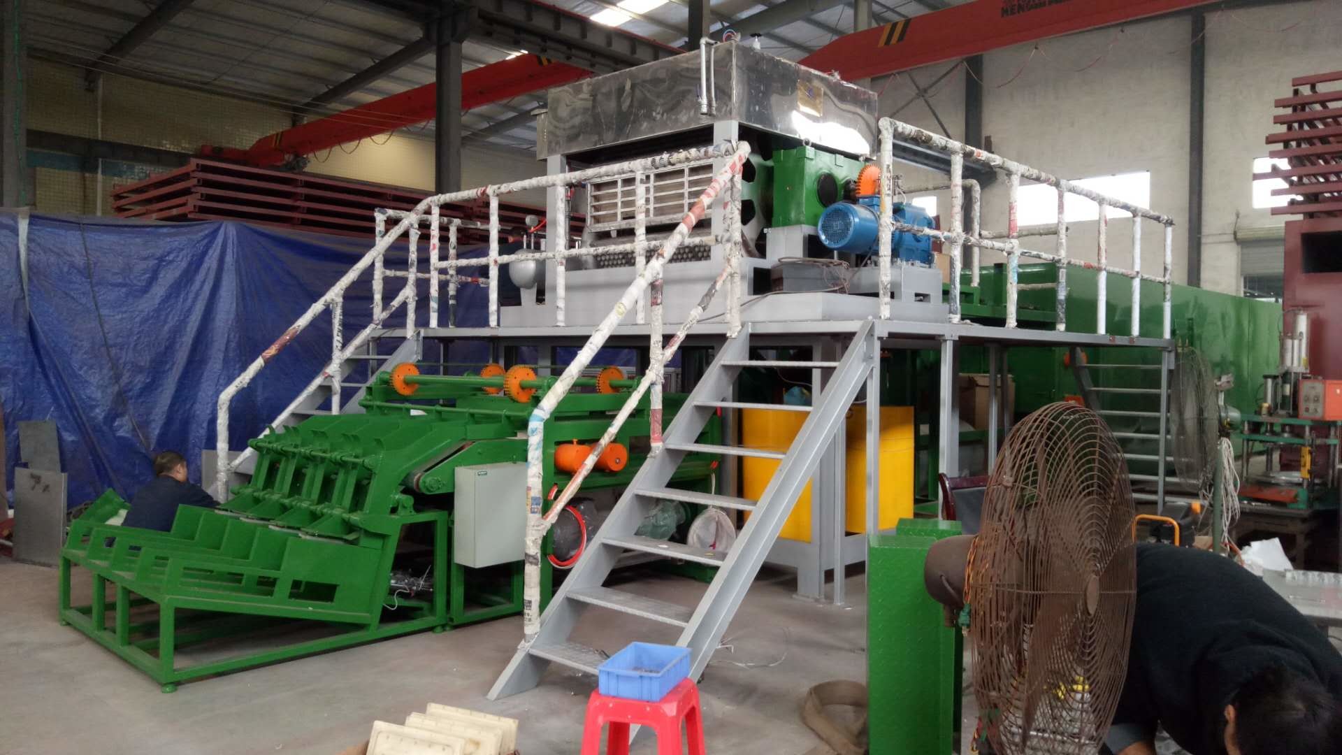 Recycling Heavy Egg Crate Manufacturing Machine For Food Container