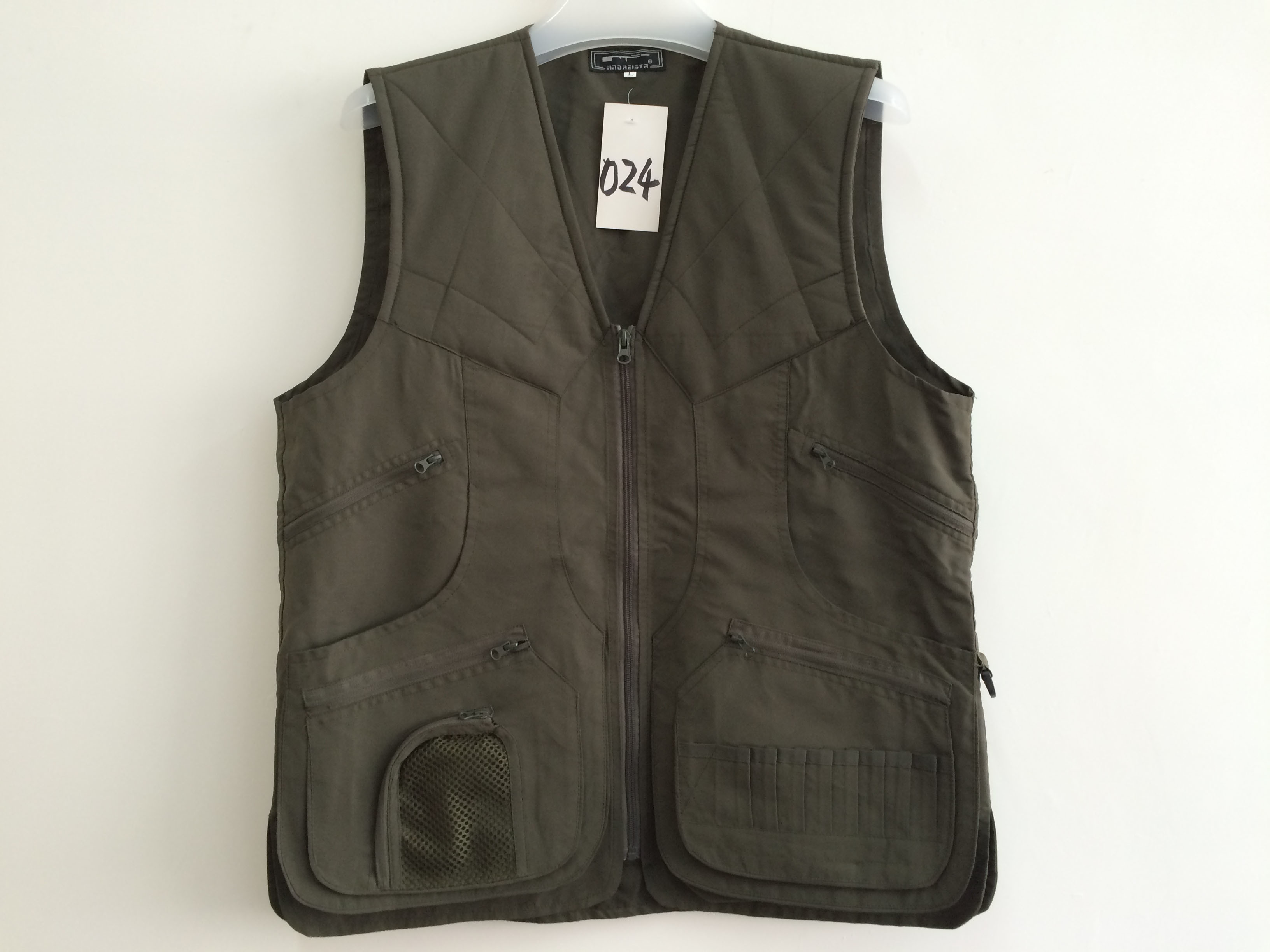 Hunting vest in taslan fabric, S-3XL, olive, green color, water proof