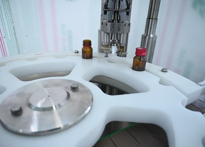 CBD Oil Filling Machine, Medical Grade Liquid Drop Filling Machine With Piston Pump