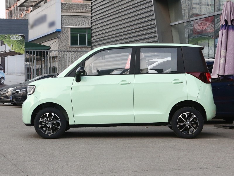 100km/H Volkswagen Electric Car Optional Color Ternary Lithium Battery