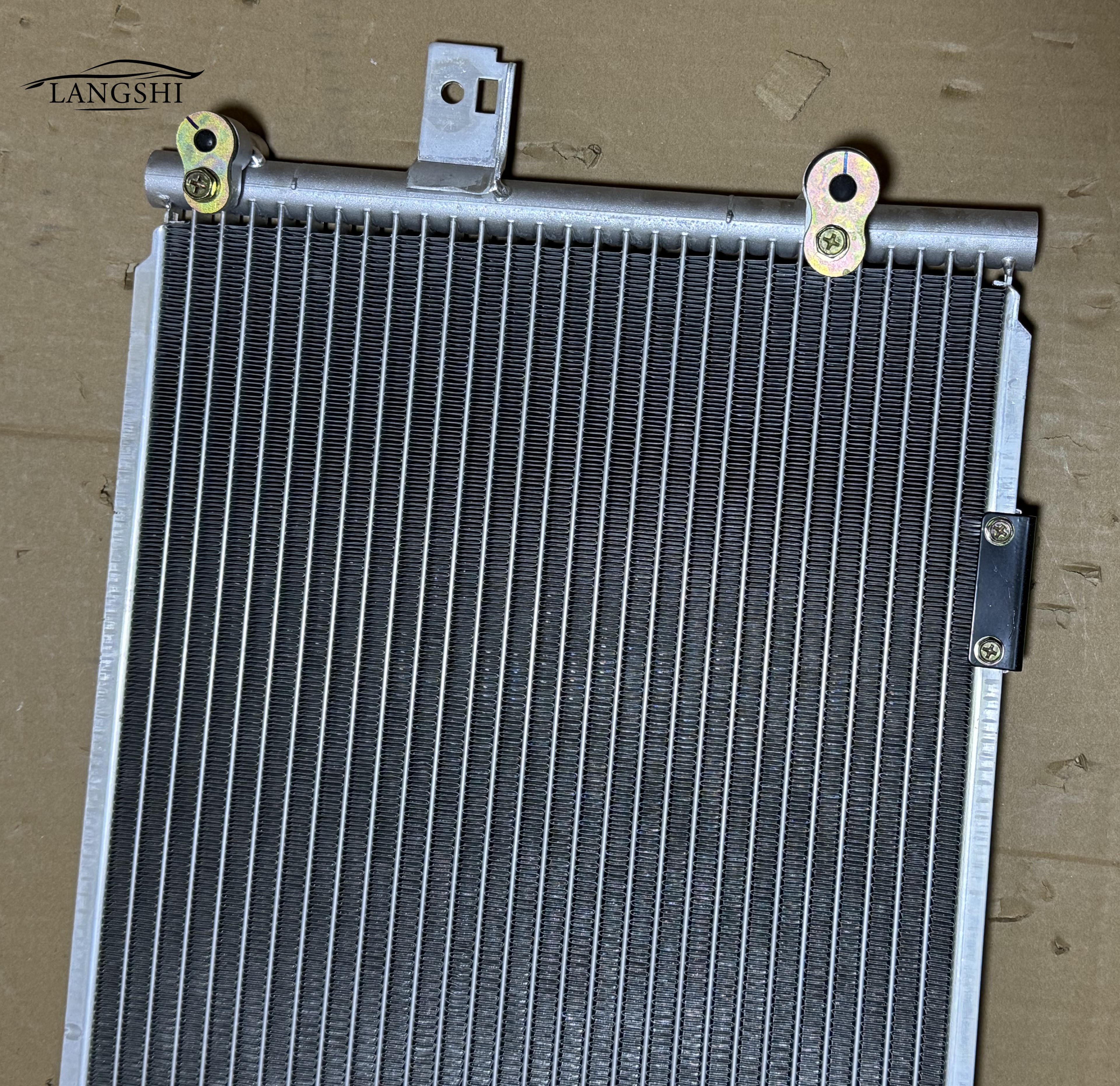 Auto Spare Parts 2.5 V6 Engine Cooling System Air Conditioning Condenser for ROEWE 750