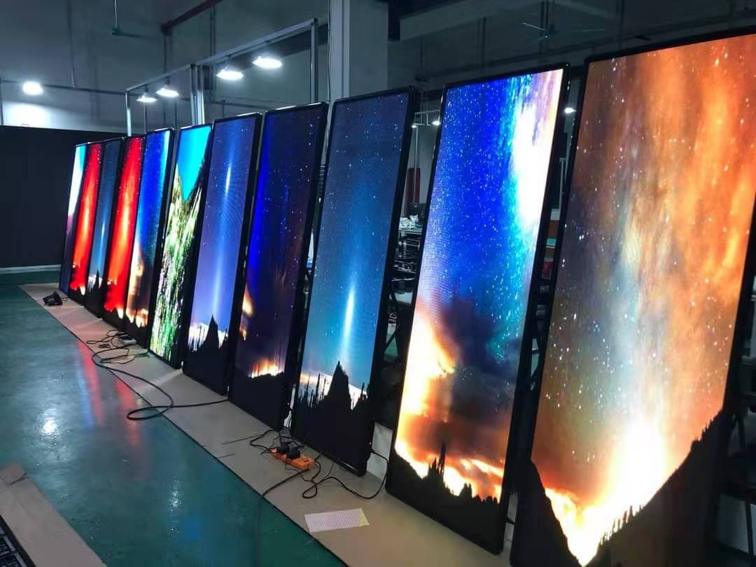 ROHS IP30 Portable Digital Smart Led Poster Display P2.5 for Indoor Advertising