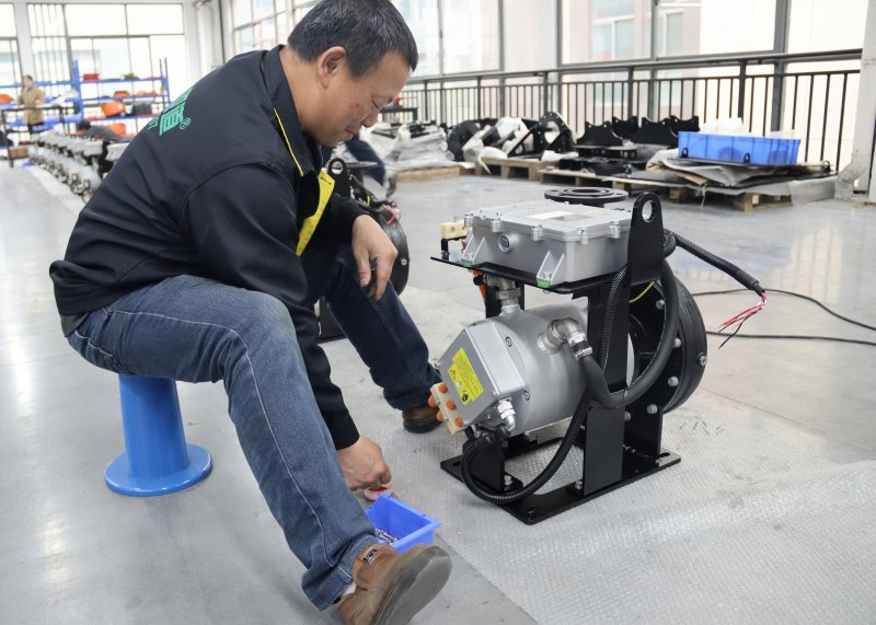 30kW Water-Cooled IP67 Integrated Water Pump Module with PMSM for Sweepers