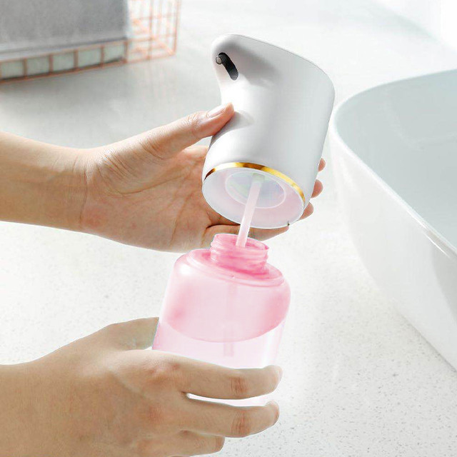 1200mAh Touchless Alcohol Spray Dispenser 400ML USB Recharging