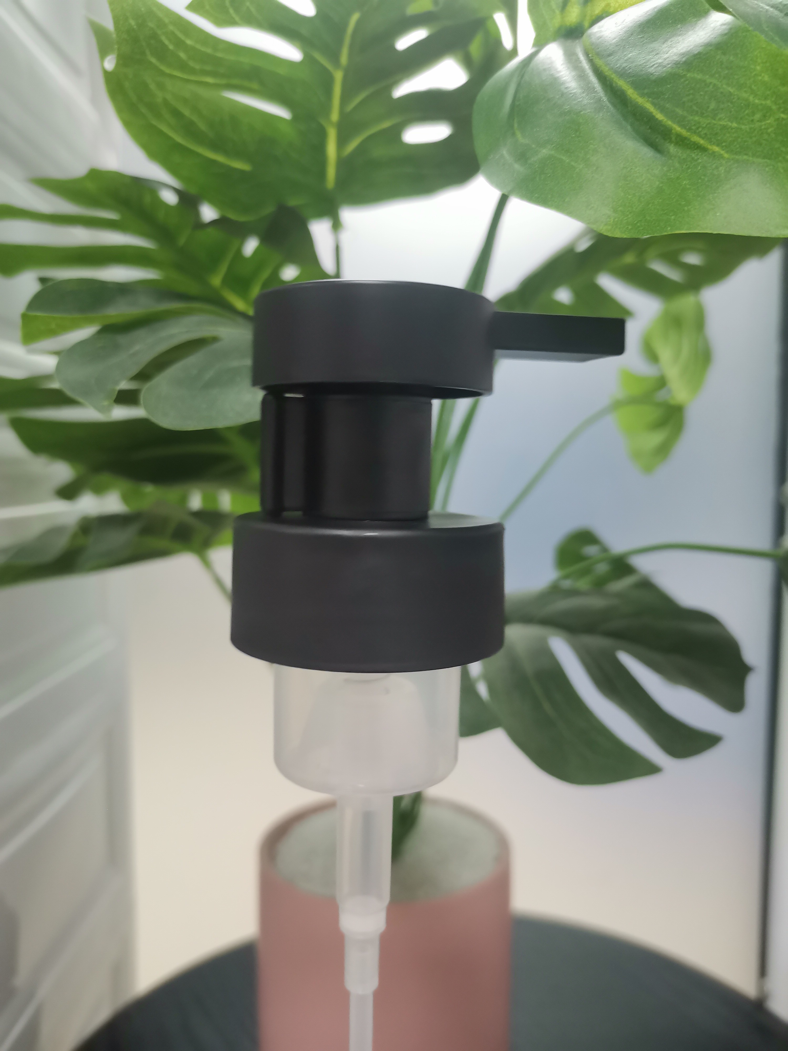 Non-Slip Base Foam Pump For Refillable Bottles And Long-Lasting