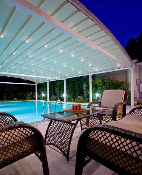 Private Residence Retractable Awning Automatic Shade Awnings 0.6mm Thickness Fabric