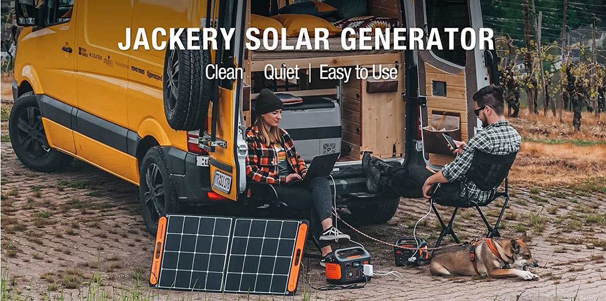 220V 300W Solar Portable Power Station For Yacht Car Drone Laptops