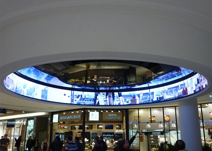 P4 4mm Soft Curved Flexible LED Displays Advertising 1920Hz Customized