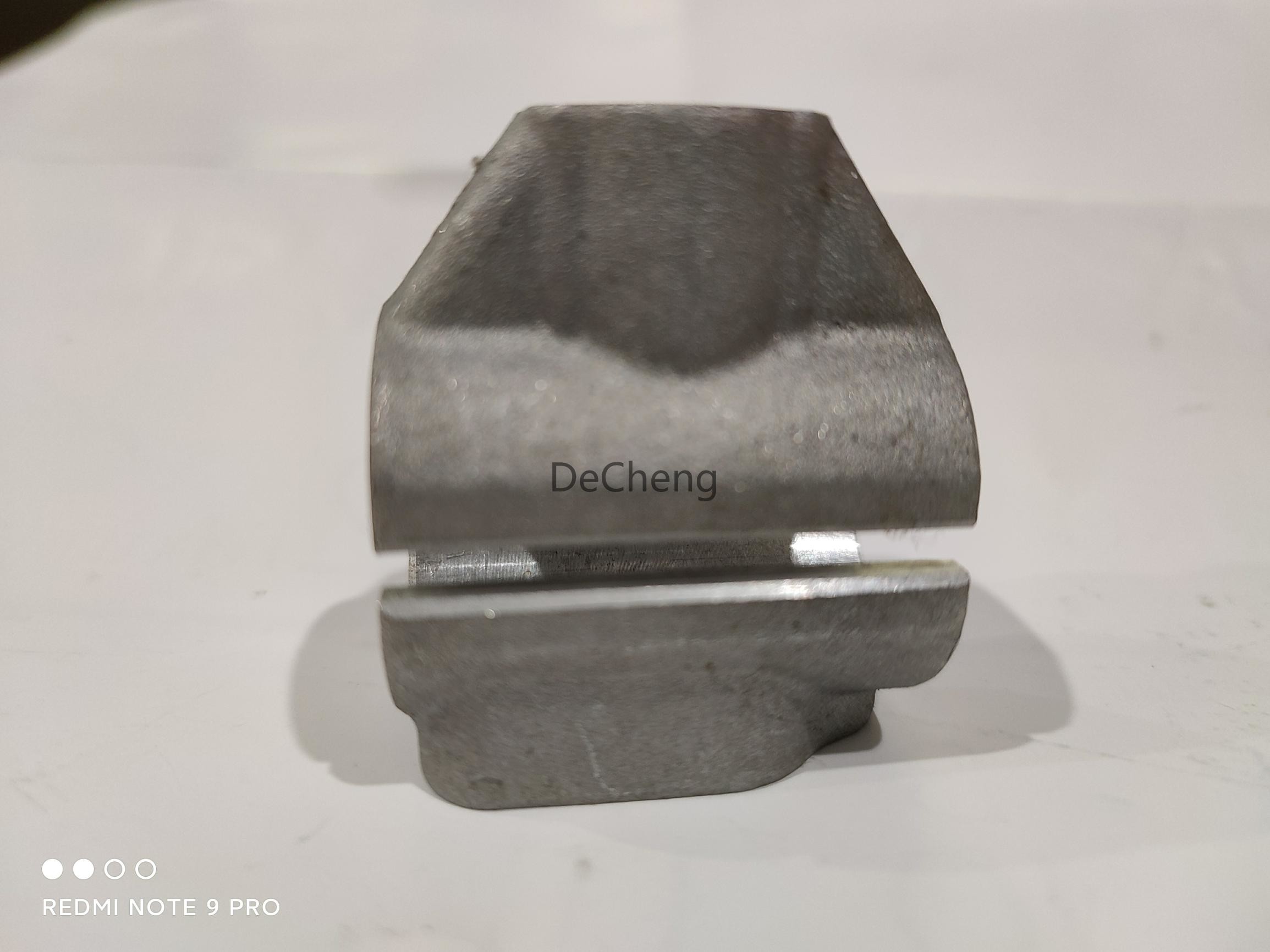 J08 Engine Valve Rocker Arm Shaft Seat 13951-1880B For Kobelco Excavator Engine