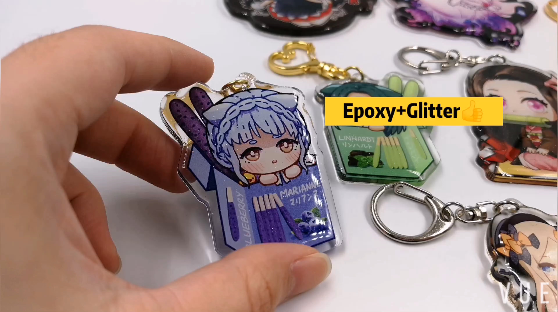 Customized Clear Acrylic Charms/Epoxy Glitter Anime Acrylic Keychain Laster Cutting Double Sided Printing Acrylic Keyrin