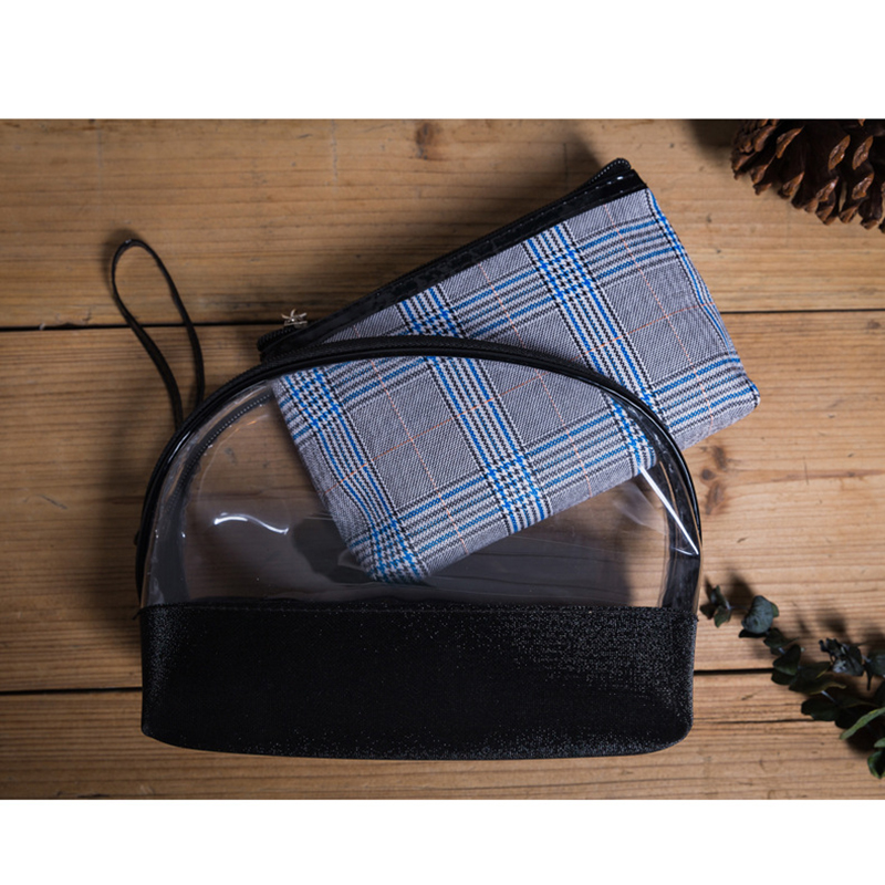 Custom PVC Makeup Toiletry Bag For Personal / Business Travelling