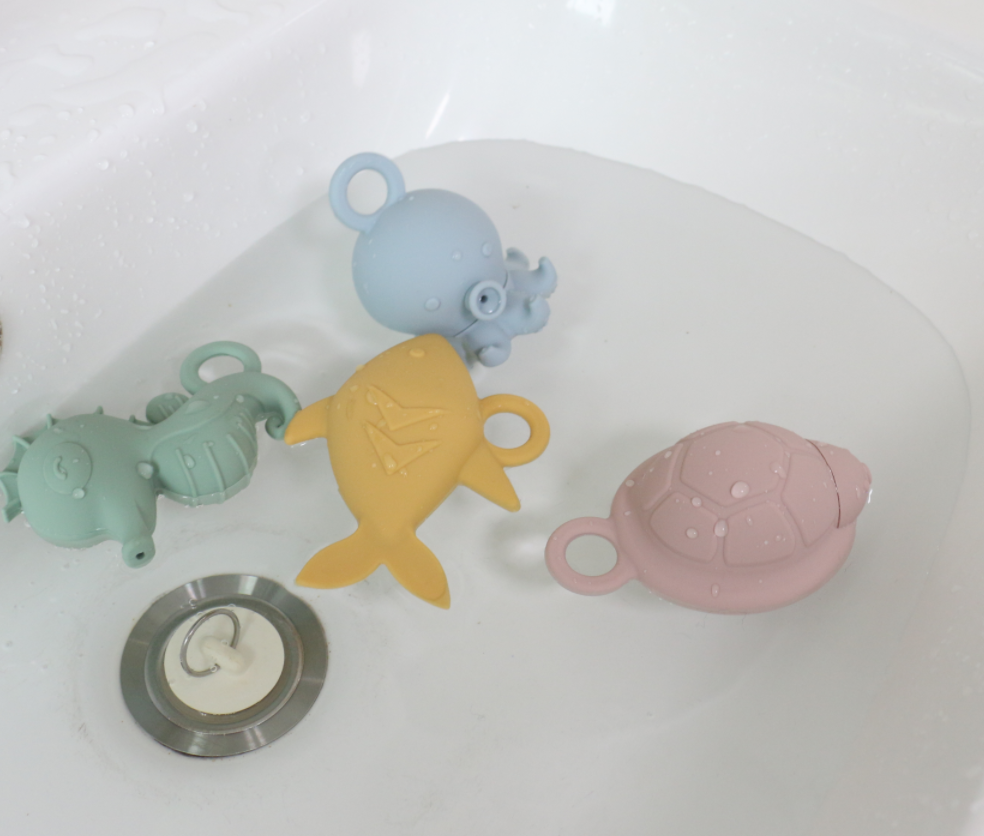 Shiny Colors Rubber Baby Silicone Toys BPA Free For Baby Water Floating