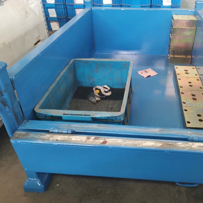 Foldable And Stackable Grid Metal Pallet Bins For Efficient Inventory Management