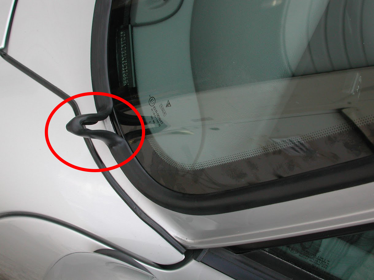 Extruded EPDM Boat/Car Weatherstrip Windshield Rubber Rear Gasket Seal/Groove for Tensile Resistance