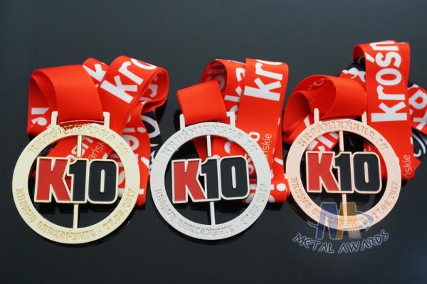 Spinning And Rotating Bespoke 10K Metal Award Medals For Maration , Sports