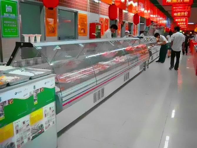 Fan Cooling Large Capacity Deli Cooler Showcase For Chicken , Beef , Dairy