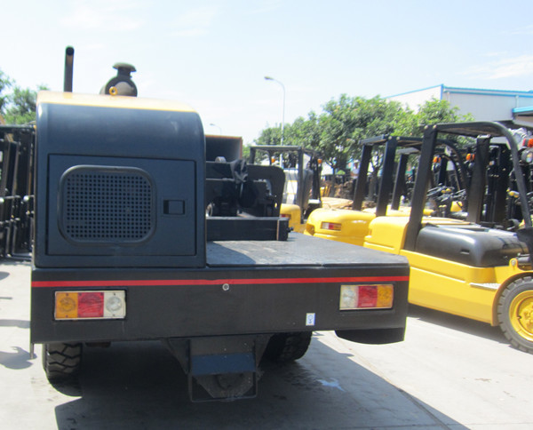 Hydraulic Cylinder 3T 6T Side Loader Forklift Truck 1400MM Fork Length