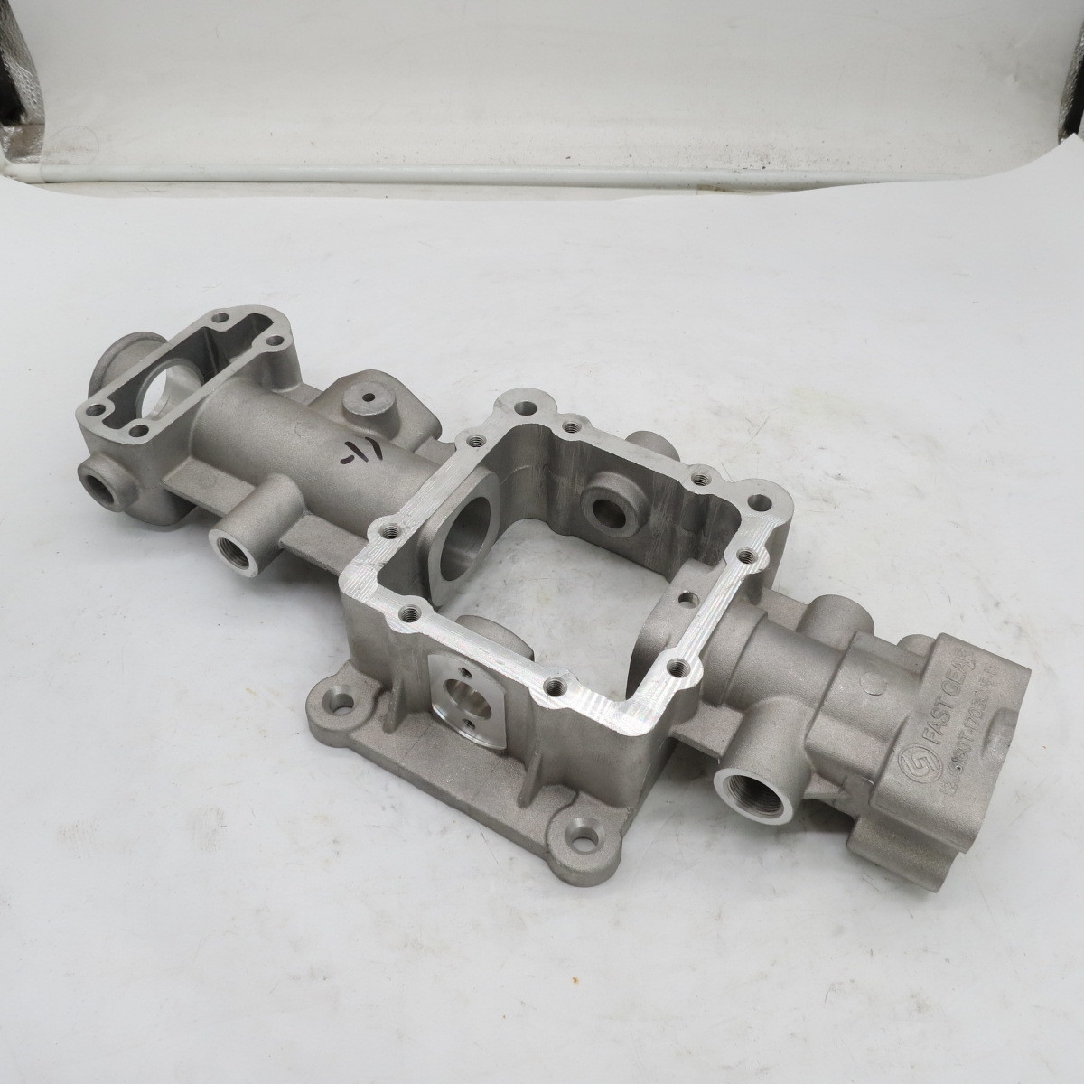 Gearbox double H housing 12JS160T 1703015 15