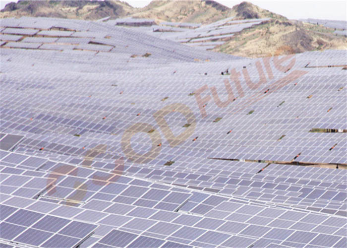 Q235B 18m/S Single Axis Horizontal Solar Tracker 0.5kwh / Day