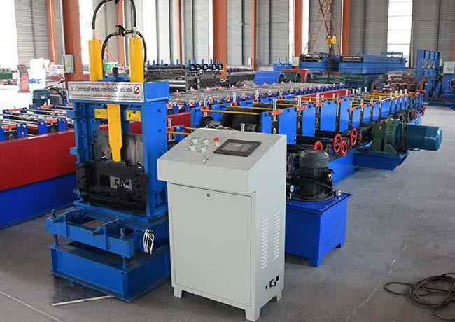 Flexible Operation Lip Channel Roll Forming Machine , C Z U Steel Roll Forming Machine