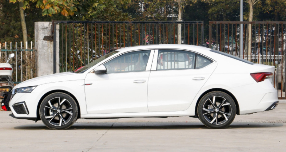 Skoda Octavia 2023 Facelift PRO TSI280 Zunxiang Edition 5 Door 5 Seat Hatchback