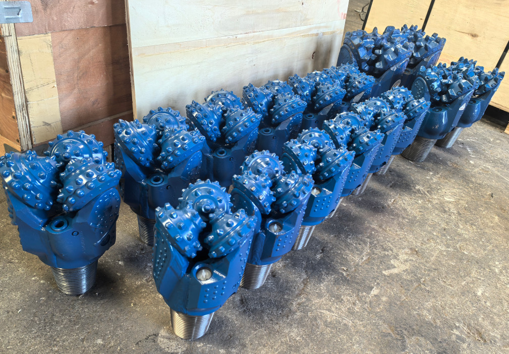 Oil Well Drilling Milled Tooth 7 7/8" Steel Tooth Tricone Rock Bit