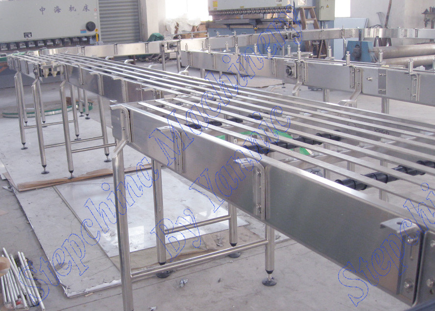 Stable Bottle Conveyor Systems For Beverage Filling Line , Engineering Plastic Belt