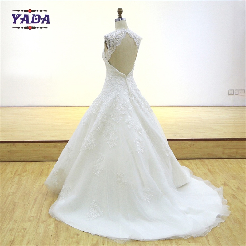 Latest elegant v-neck backless embroidery mullet luxury dress vintage lace wedding gown
