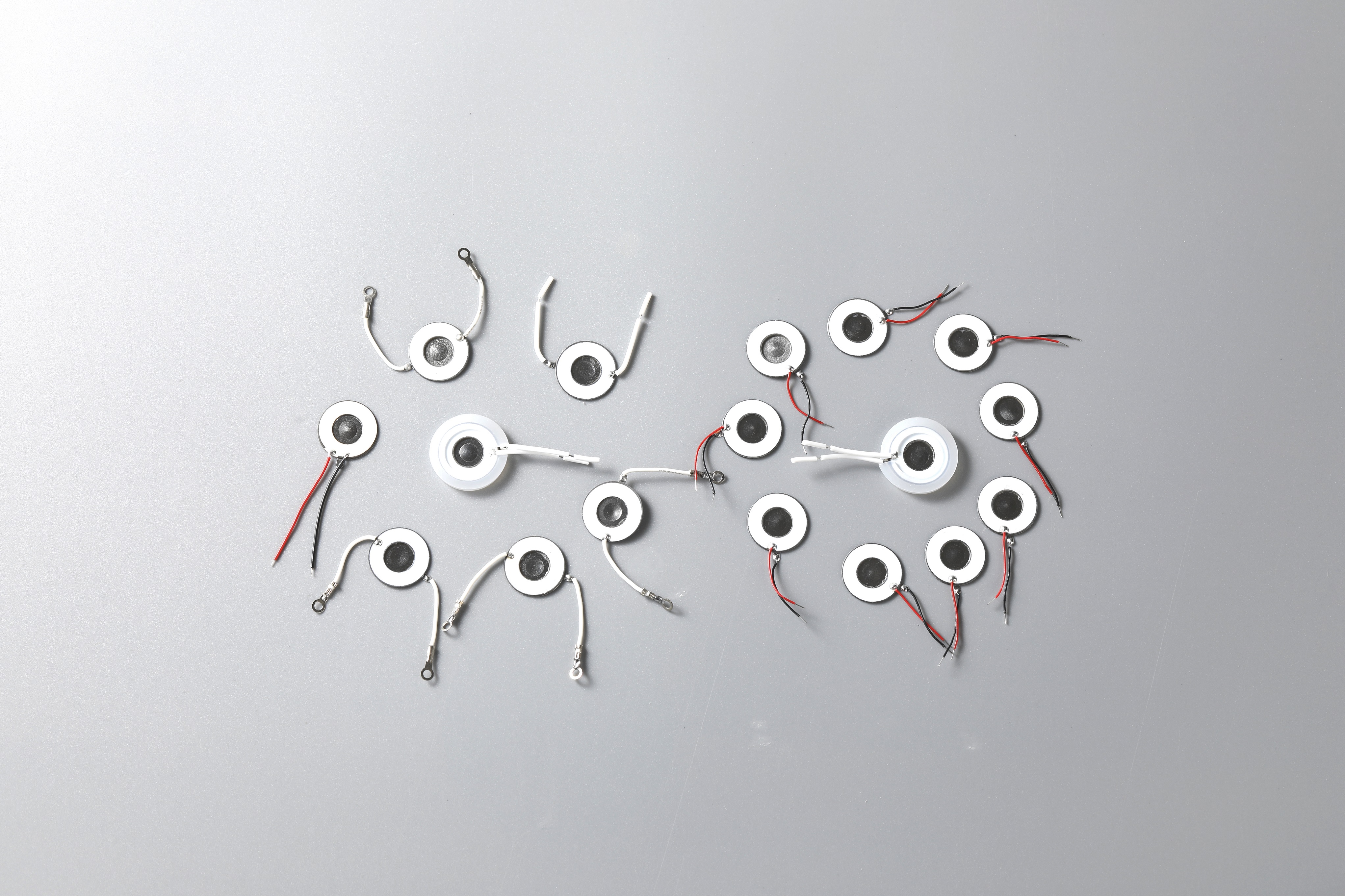 Lead Free Piezoelectric Ceramic Disc Mesh Atomizer Microporous PZT Disk