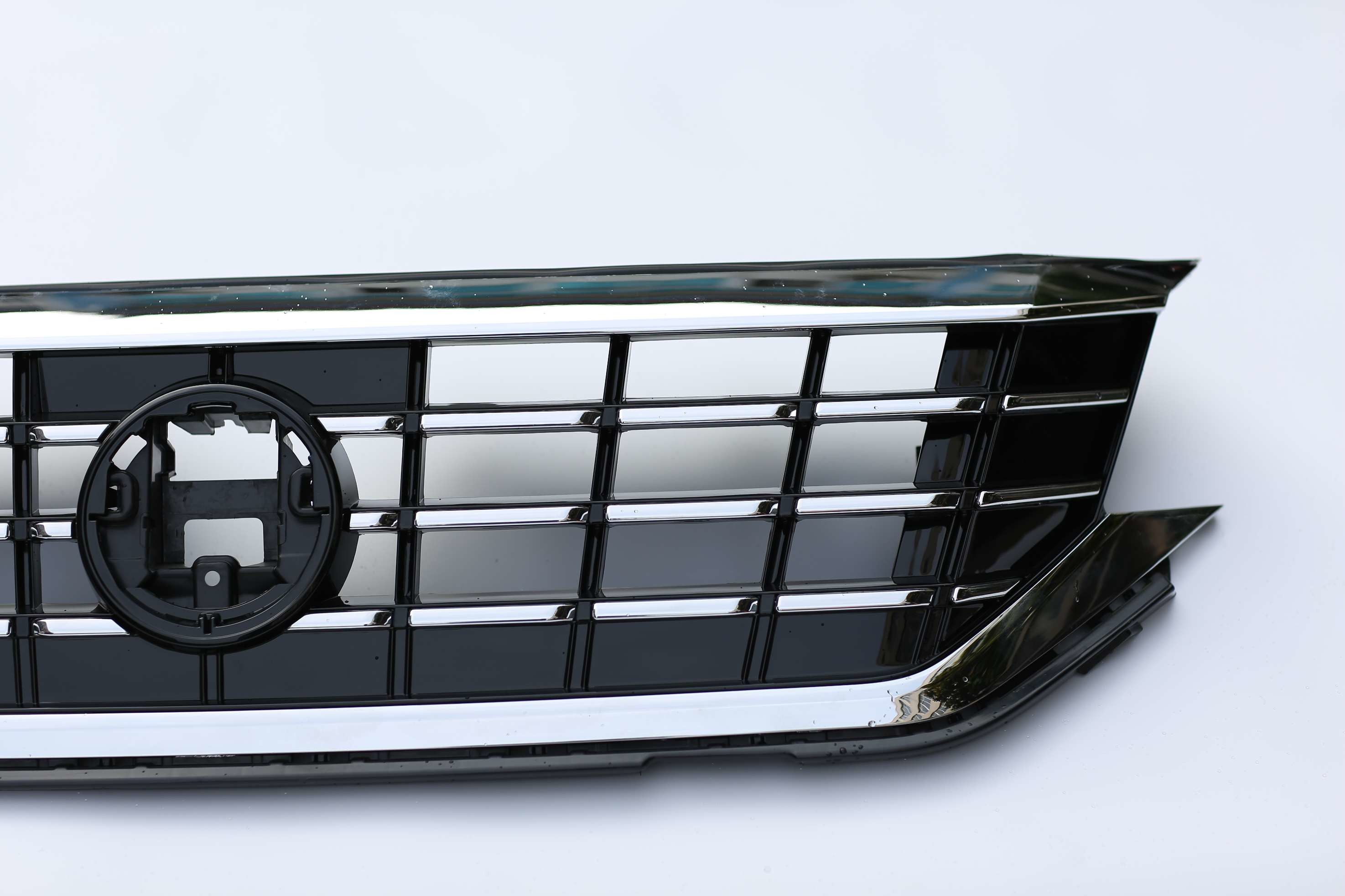 Assembly 3GB 853 651 Front Bumper Grills For 2019 2200 Vw Passat Grille