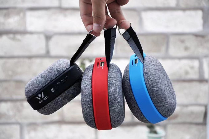 Mobile Laptop Mini Portable Bluetooth Speakers , Bluetooth Rechargeable Speaker8622