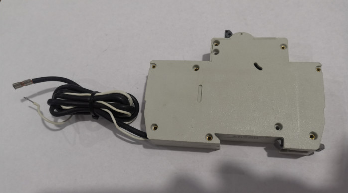 Din Rail 18mm 10KA 6KA Residual Current Circuit Breaker