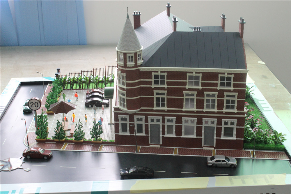 Small Size Exhibition 3D Model Pdf / Cad Drawing Outside Wooden Case