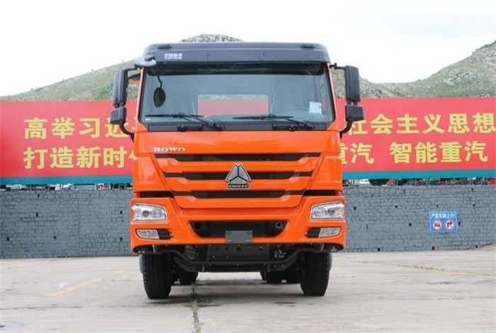 Heavy 10 Wheeler Sinotruck Howo 371 6x4 Tractor Truck