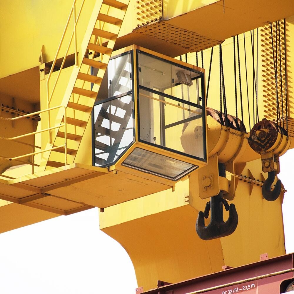 Load Rail Wheel Double Girder Gantry Crane Lifting Stone Blocks 50 Ton 380V 50Hz