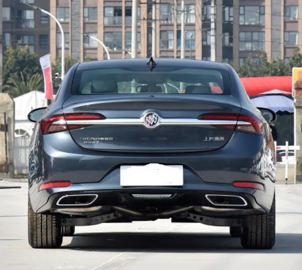 2022 Buick LaCrosse 652T luxury version Gasoline 4 door 5 seat sedan