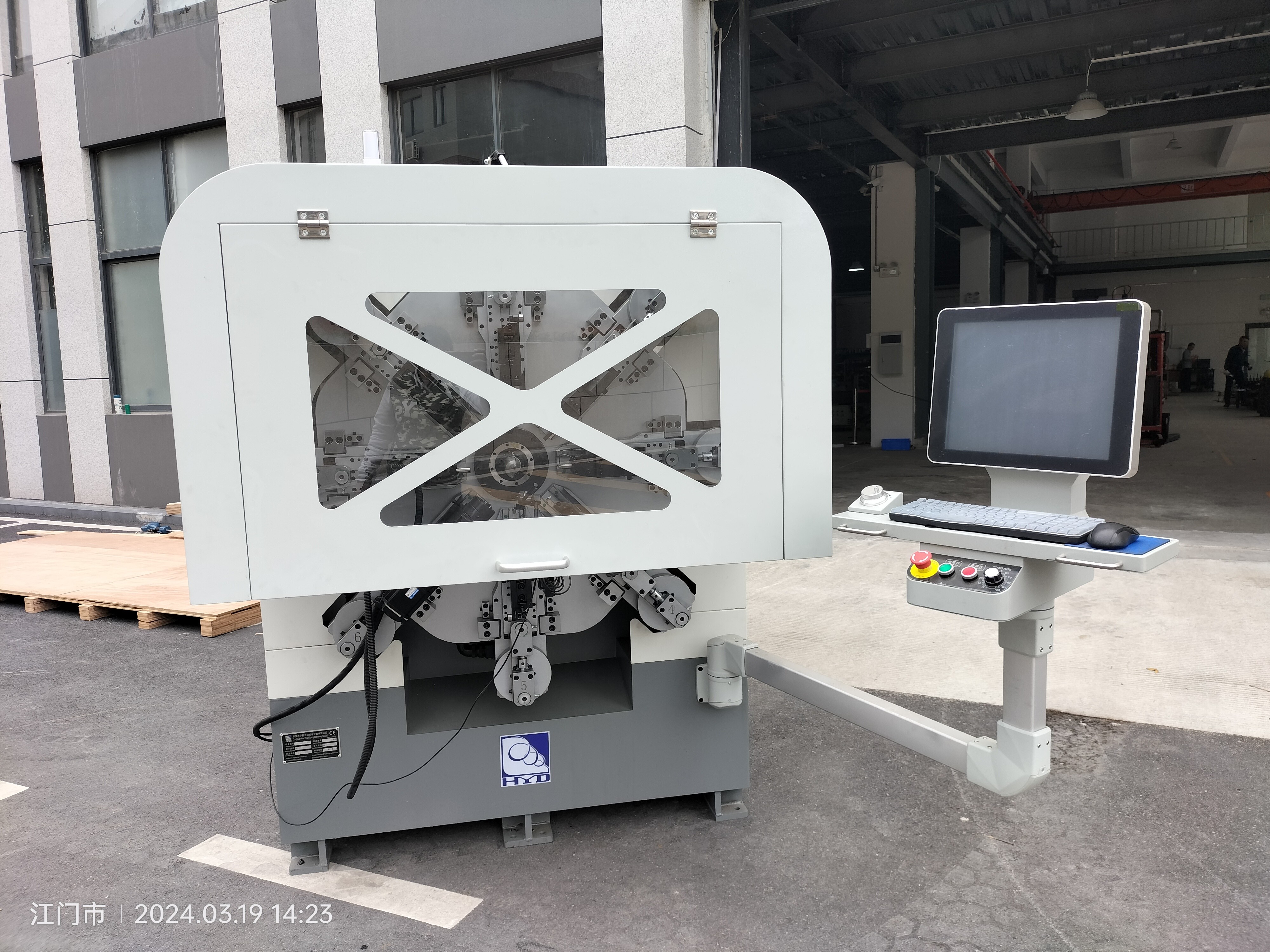 12-14 Axis Automatic CNC Spring Making Machine , 1 To 4mm Spring Coiling Machine
