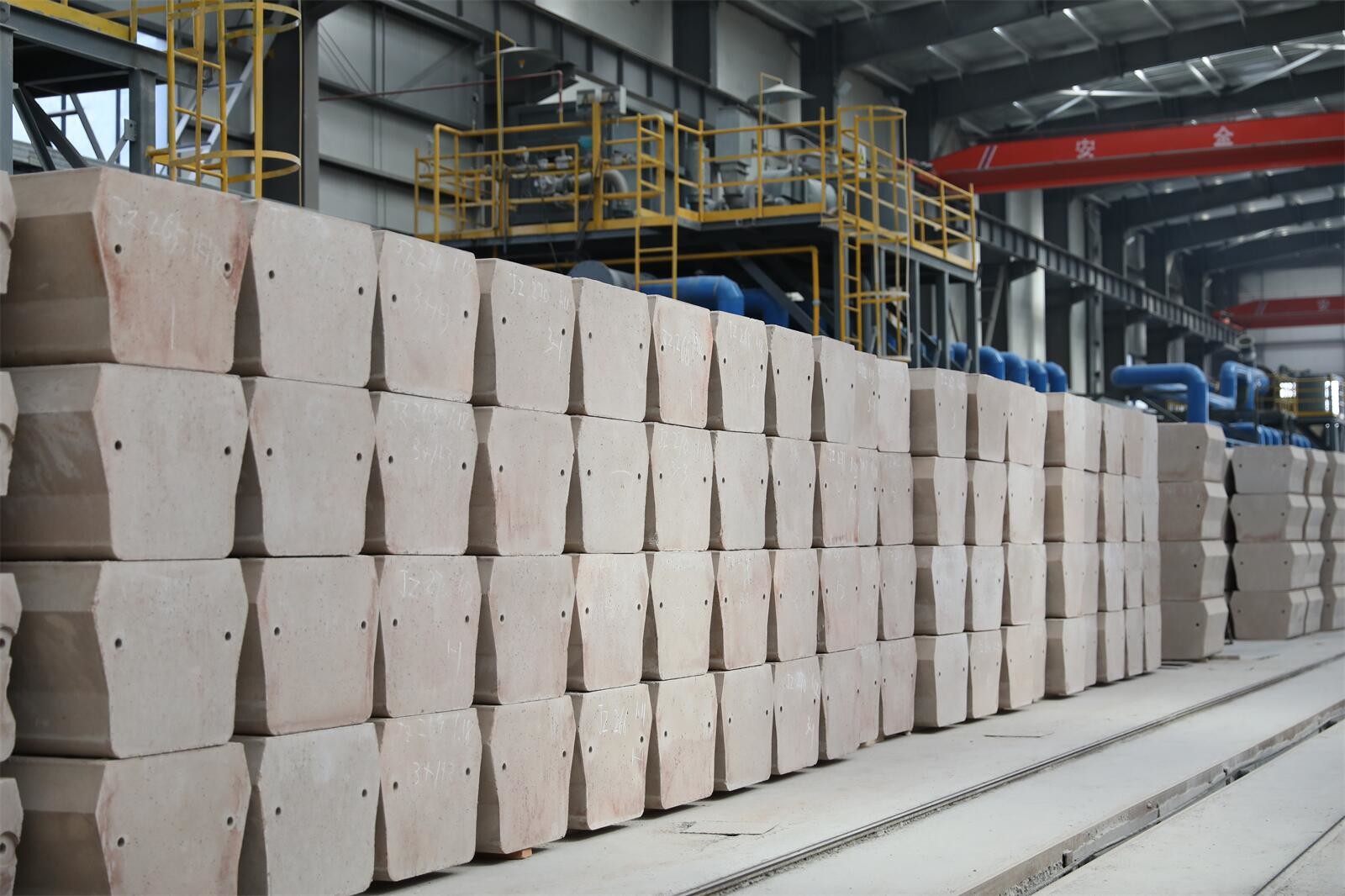 Low Porosity High Abrasive Resistance Glazed Tile Refractory Fire Bricks Of Furnace Door For Coke Oven