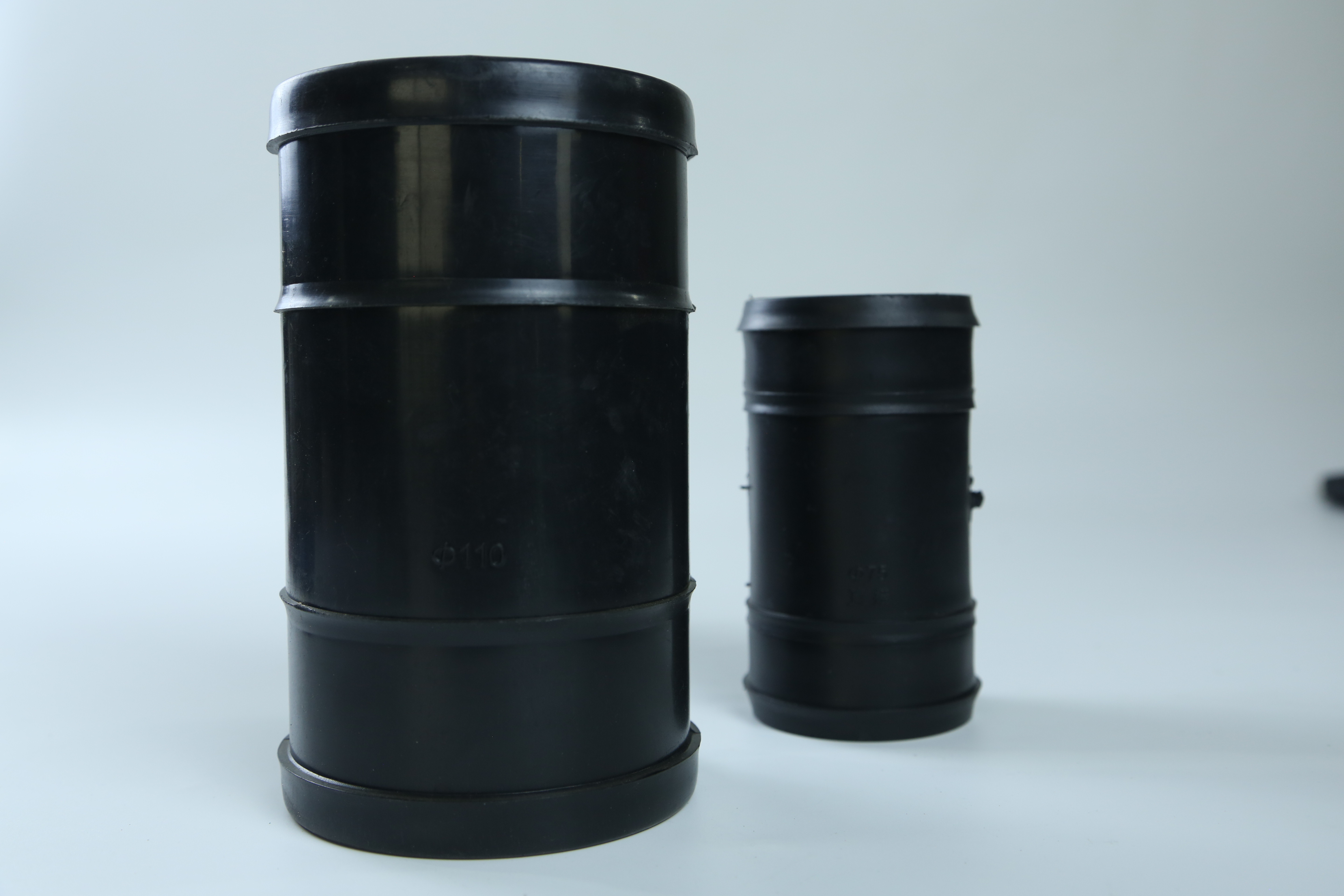 Water Saving Irrigation Pipe Fittings Tape Customized For 16mm Diameter