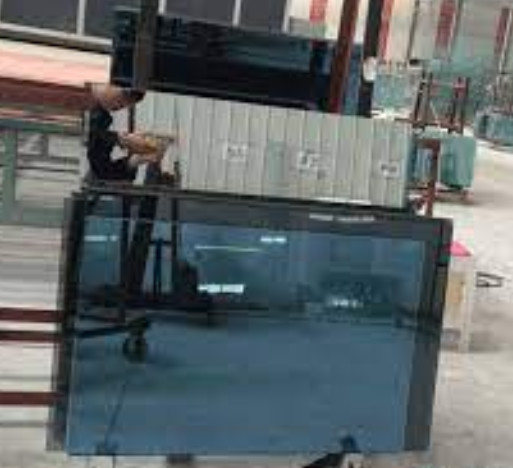 Customized Size/Thickness Tinted Glass for Modern Building Windows/Doors