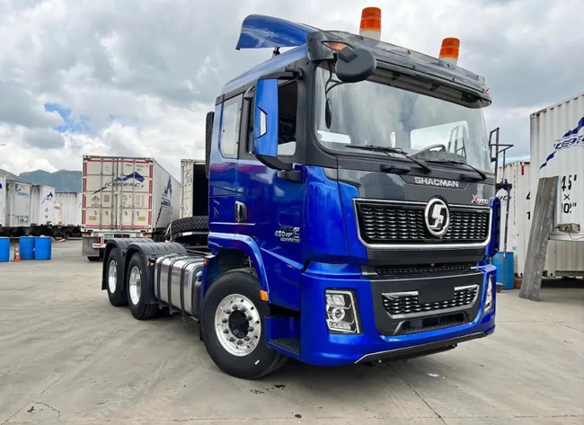 SHACMAN X3000 6*4 Tractor Truck Truck Head With 400 Diesel Engine Power
