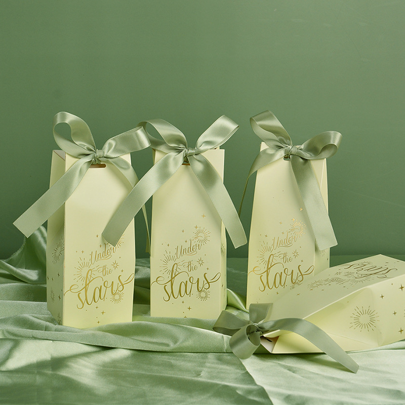 Small Guests Candy Wedding Favor Gift Boxes With Ribbons Personalised
