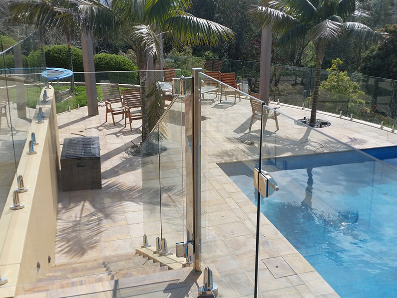 High Strength 5mm 6mm 8mm Clear Tempered Glass Frameless Pool Fence Glass