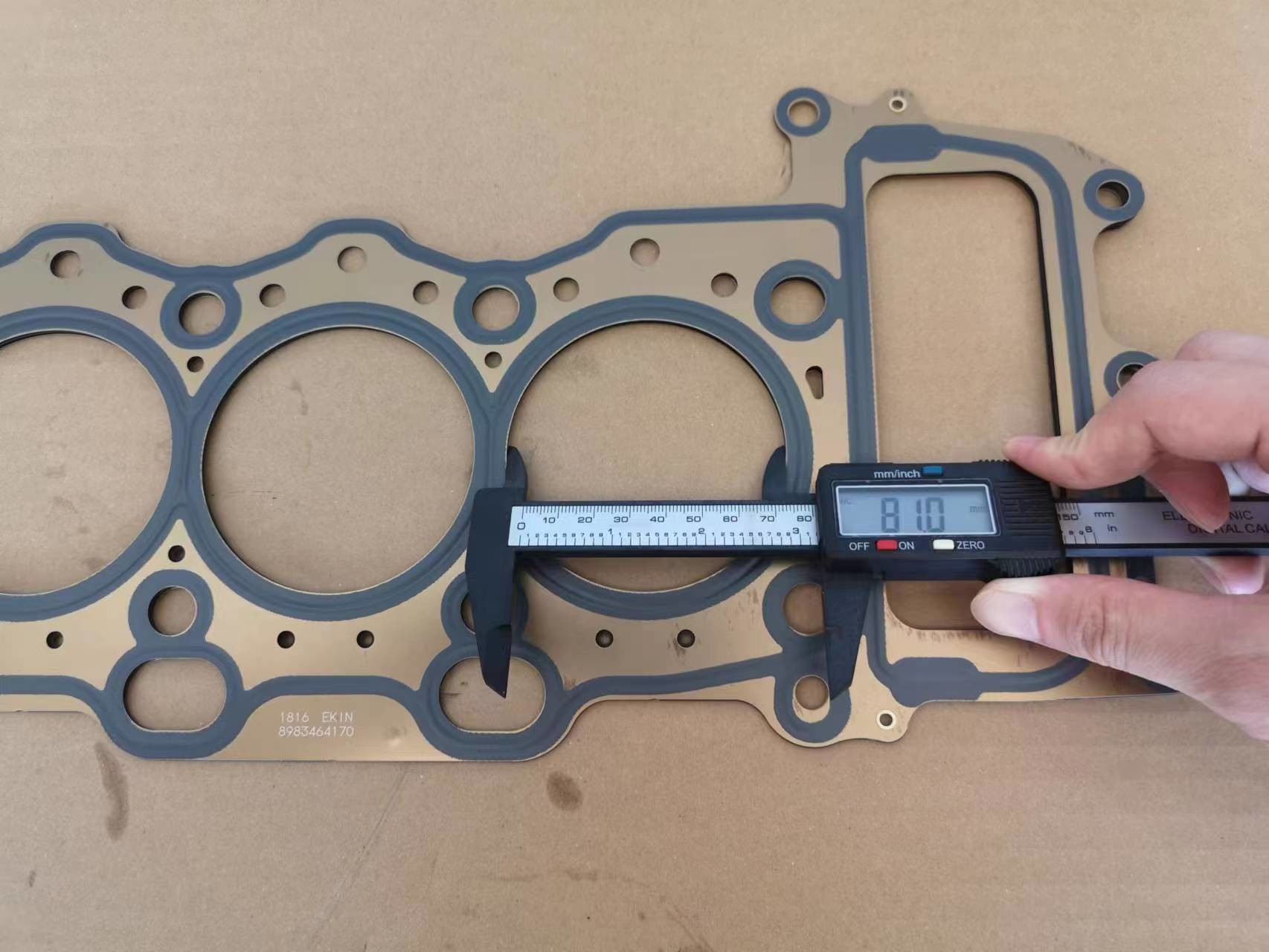 RZ4E Cylinder Head Gasket 8983464170 Standard Size Engine Repair Parts 80mm Piston Steel And Rubber