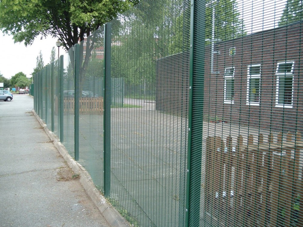 High security Wire Fence Panels Anti cut climb Powder Coated RAL 9010