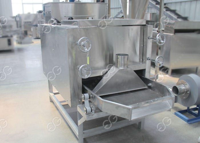 Roasted Cocoa Bean Crushing Machine